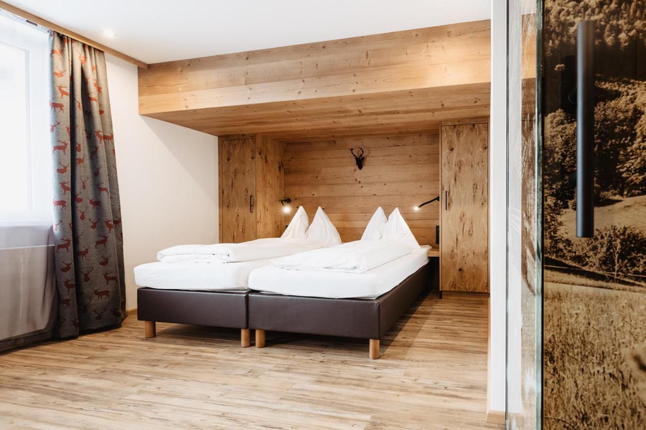 Embacher Sporthotel Екстер'єр фото
