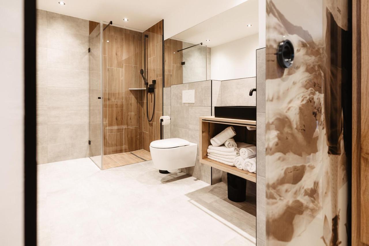 Embacher Sporthotel Екстер'єр фото